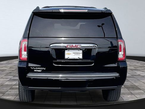 Used 2020 GMC Yukon Denali w/ Denali Premium Package AWD/4WD image 4