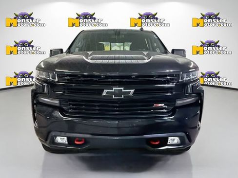 Used 2019 Chevrolet Silverado 1500 LT Trail Boss AWD/4WD image 2