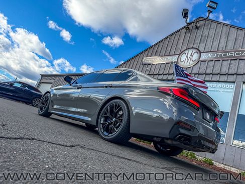 Used 2021 BMW M550i xDrive w/ Shadowloine Package image 12