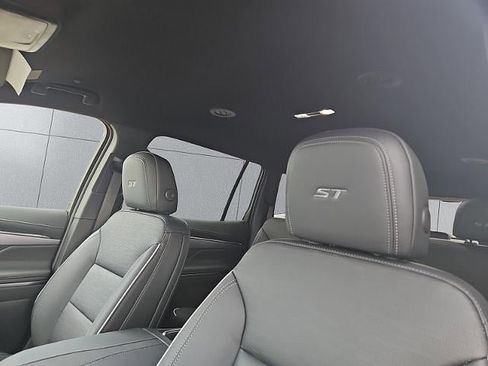 New 2026 Buick Enclave Sport Touring w/ Power Package image 25