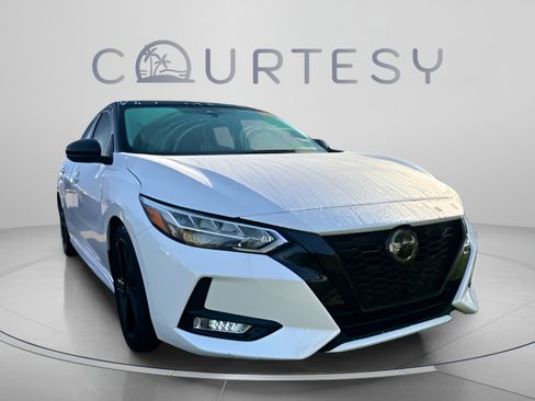 Certified 2022 Nissan Sentra SR w/ Midnight Edition FWD image 1