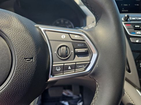 Used 2024 Acura RDX SH-AWD image 23