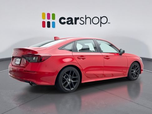 Used 2025 Honda Civic Sport image 5