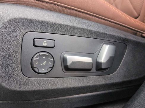 New 2026 BMW X5 xDrive40i image 17