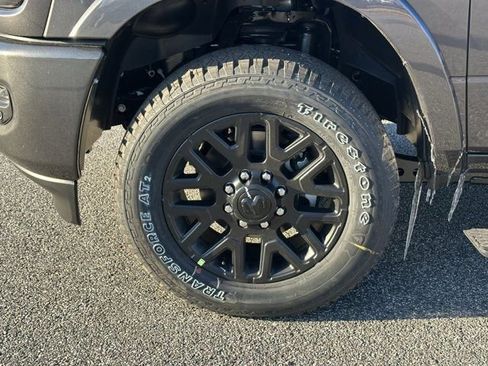 New 2025 RAM 2500 Limited image 13