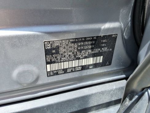 Used 2024 Toyota RAV4 XLE Premium FWD image 39