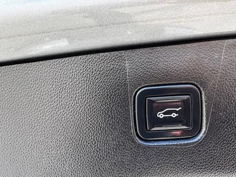 Used 2023 Chevrolet Blazer RS w/ Driver Confidence II Package AWD/4WD image 11