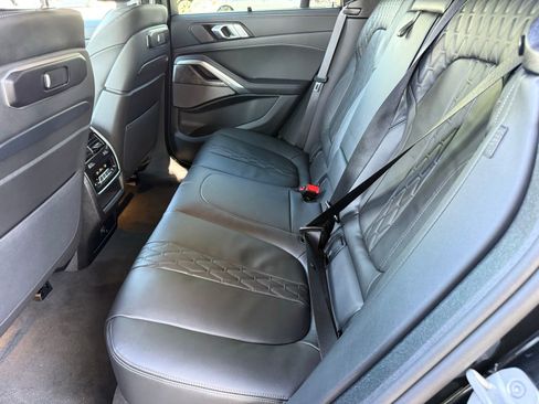 New 2026 BMW X6 xDrive40i image 28