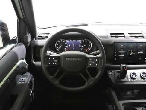 Used 2023 Land Rover Defender 110 75th Limited Edition AWD/4WD image 11