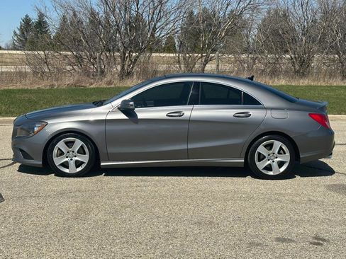 Used 2015 Mercedes-Benz CLA 250 4MATIC image 3