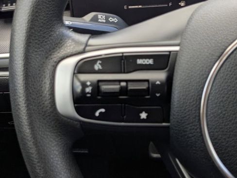 Certified 2025 Kia K5 LXS FWD image 27