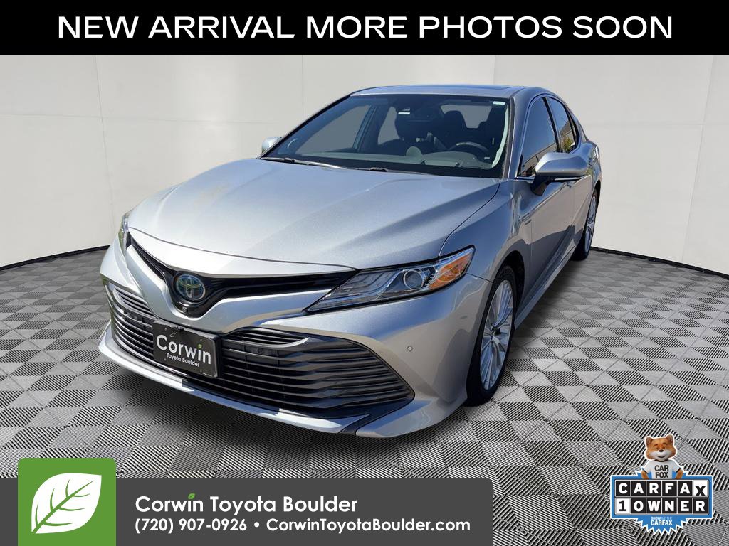 Used 2019 Toyota Camry XLE w/ Driver Assist Package FWD image 3
