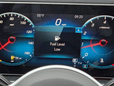 Used 2022 Mercedes-Benz GLE 350 4MATIC image 22