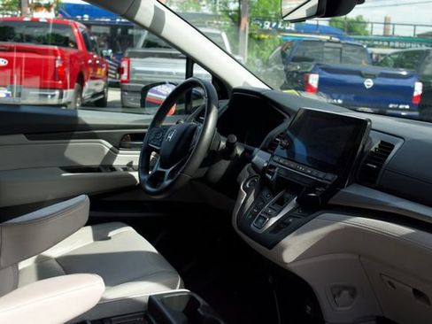 Used 2022 Honda Odyssey EX-L image 22