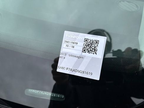 Used 2013 Volkswagen Jetta SE image 28