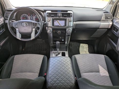 Used 2017 Toyota 4Runner SR5 image 13