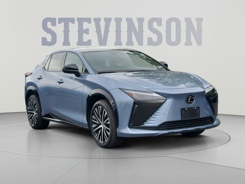 Used 2023 Lexus RZ 450e Premium w/ Cold Area Package AWD/4WD image 7