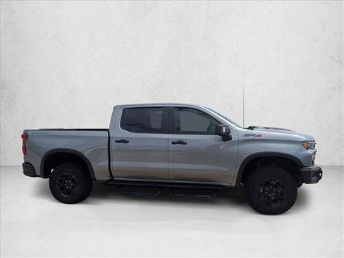 Used 2024 Chevrolet Silverado 1500 ZR2 w/ ZR2 Bison Edition AWD/4WD image 4