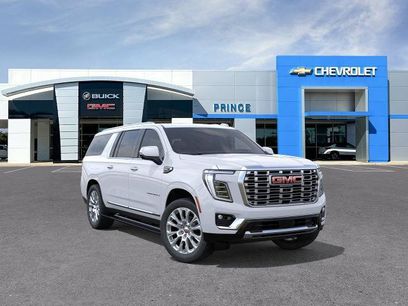 New 2026 GMC Yukon XL Denali w/ Sun & Power Step Package