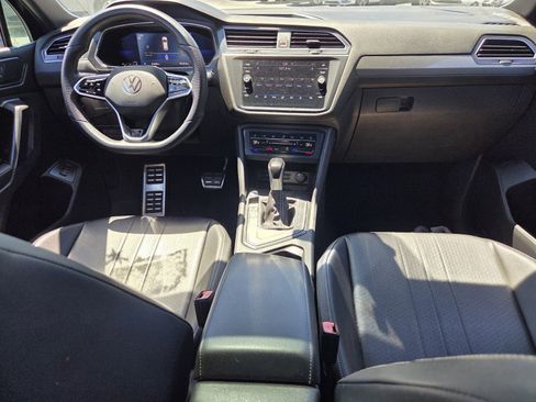 Used 2022 Volkswagen Tiguan SE R-Line FWD image 12