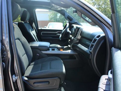 Used 2020 RAM 1500 Big Horn AWD/4WD image 25
