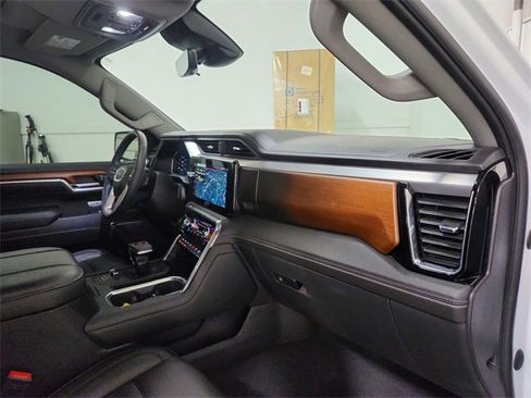 Used 2023 GMC Sierra 1500 Denali w/ Denali Reserve Package image 42