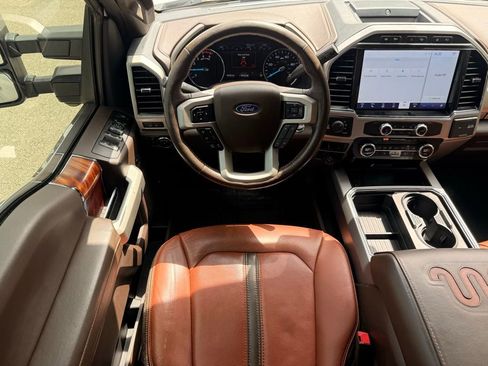 Used 2022 Ford F250 King Ranch w/ King Ranch Ultimate Package AWD/4WD image 29