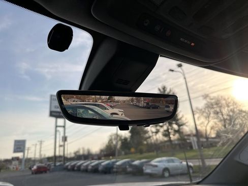 Used 2022 GMC Sierra 2500 Denali w/ Denali Ultimate Package image 28