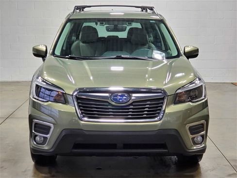 Used 2021 Subaru Forester Limited w/ Popular Package #3 image 7