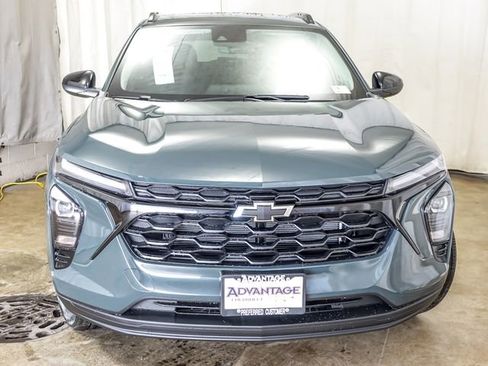 New 2026 Chevrolet Trax LT FWD image 5