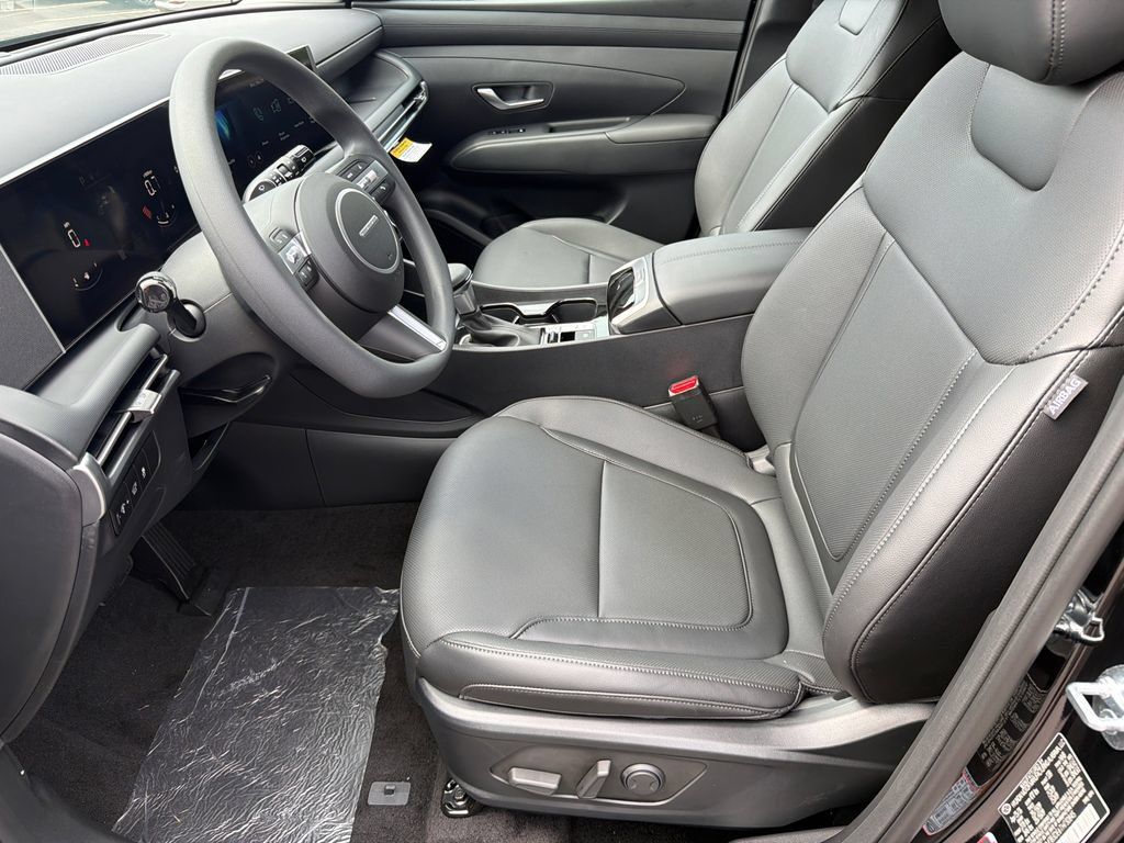 New 2026 Hyundai Tucson SEL Plus FWD image 10
