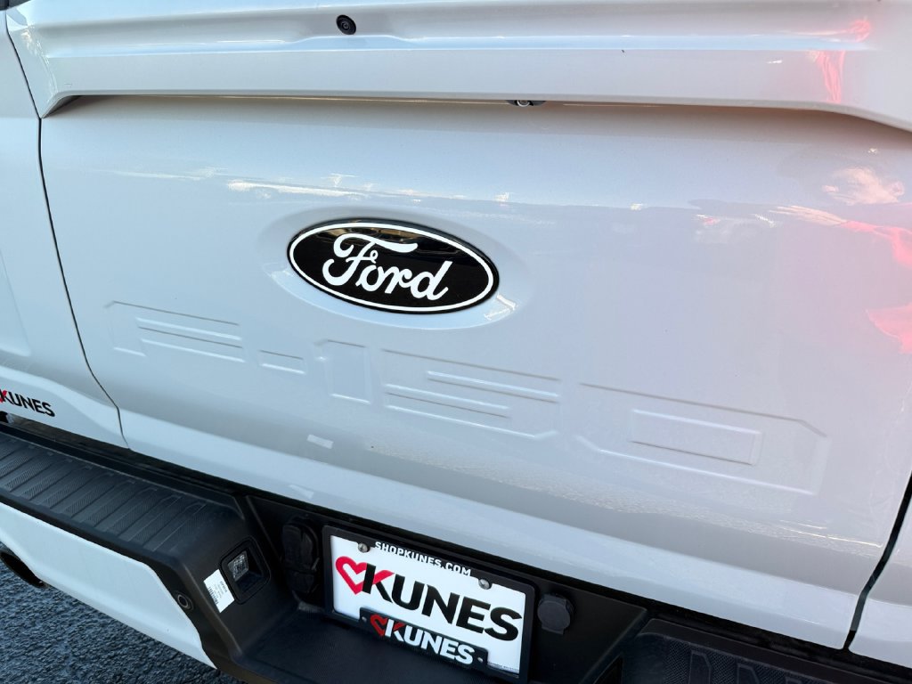 Used 2025 Ford F150 Lariat w/ Bed Utility Package AWD/4WD image 40