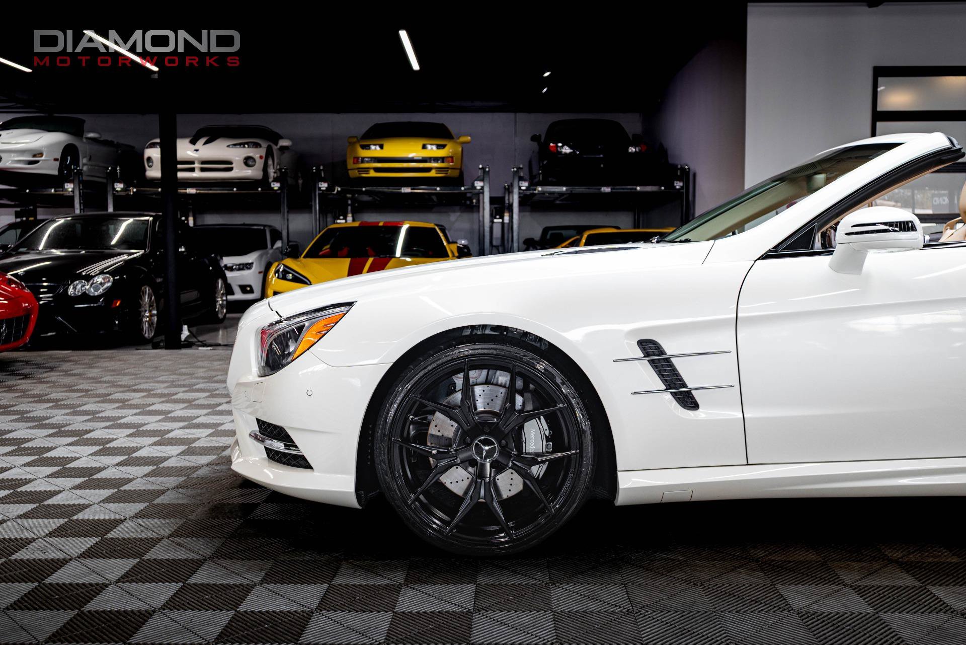 Used 2014 Mercedes-Benz SL 550 image 13