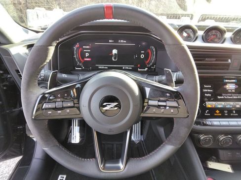 Used 2024 Nissan Z NISMO w/ Floor Mat Package image 10