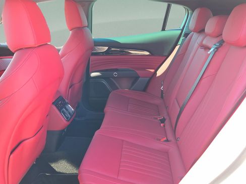 Used 2023 Maserati Grecale Modena image 16