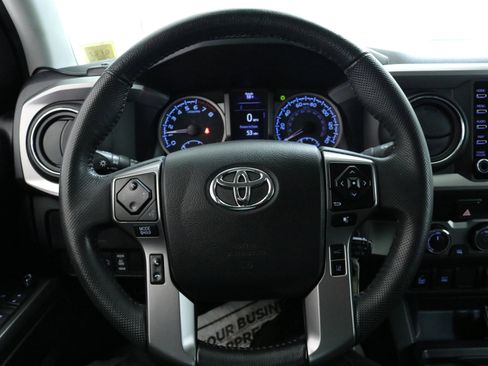 Used 2021 Toyota Tacoma SR5 image 13