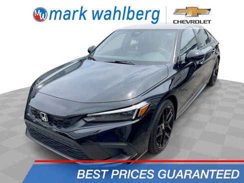 Used 2023 Honda Civic Sport image 1