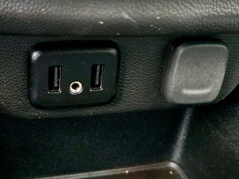 Used 2021 Chevrolet Traverse LS w/ LPO, Floor Liner Package FWD image 18
