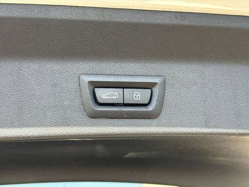 Used 2024 BMW X3 xDrive30i AWD/4WD image 6
