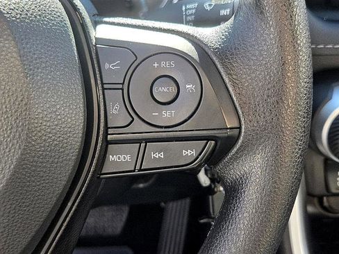 Used 2025 Toyota RAV4 LE image 25