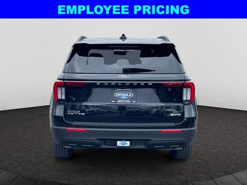 New 2026 Ford Explorer Active AWD/4WD image 4