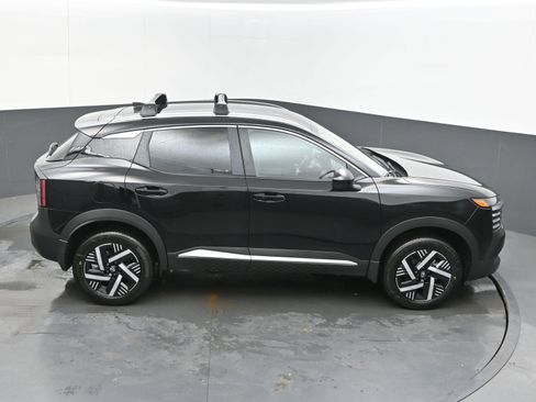 New 2026 Nissan Kicks SV FWD image 37