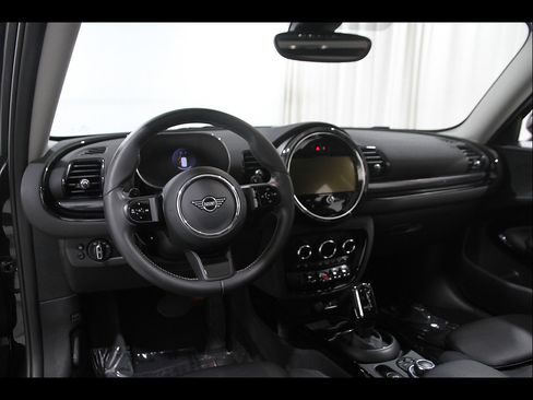 Used 2024 MINI Cooper Clubman S AWD/4WD image 6