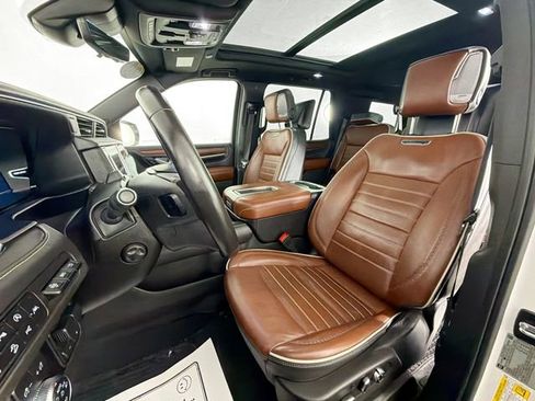 Used 2024 GMC Yukon Denali Ultimate image 22