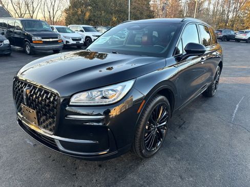 Used 2023 Lincoln Corsair Reserve w/ Equipment Group 201A image 7