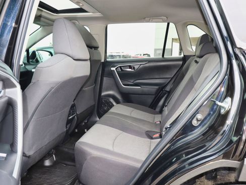 Used 2023 Toyota RAV4 XLE image 15