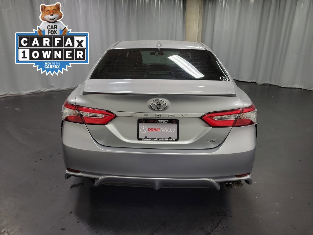 Used 2020 Toyota Camry SE FWD image 7