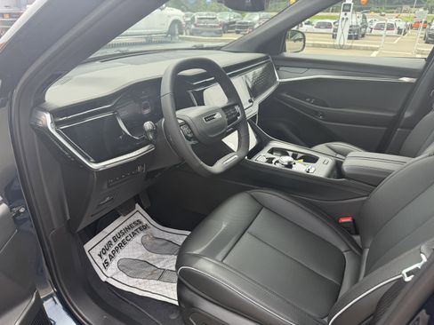 New 2025 Jeep Wagoneer S Limited image 7