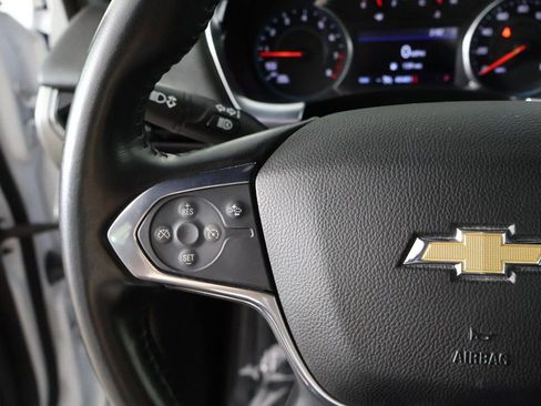 Used 2022 Chevrolet Traverse LT AWD/4WD image 43