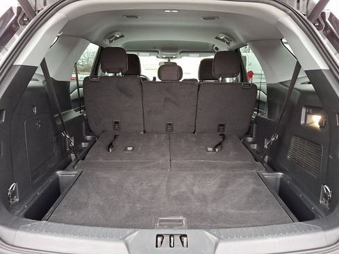 Certified 2023 Ford Explorer XLT image 27